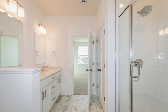 (Actual photo of the home) Home is complete and move in ready! | Image 12
