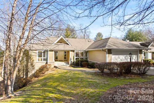 514 Cobblestone Ln, Flat Rock, NC, 28731-9635 | Card Image