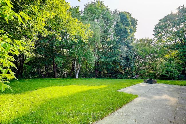 2 Citadel Dr, House other with 3 bedrooms, 2 bathrooms and 2 parking in Scarborough ON | Image 6