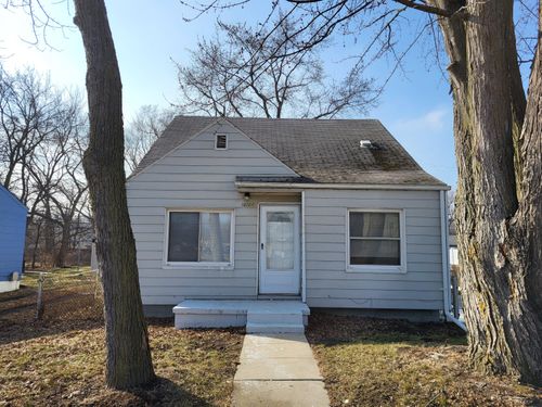 10124 Pelham Rd, Taylor, MI, 48180-3831 | Card Image