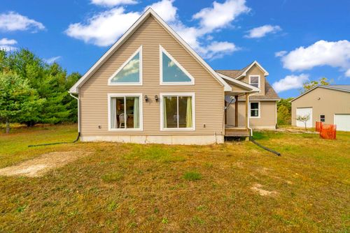 6136 Burns Line Rd, Croswell, MI, 48422-8924 | Card Image