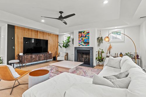 165 Montross Ave, Rutherford, NJ, 07070-1610 | Card Image