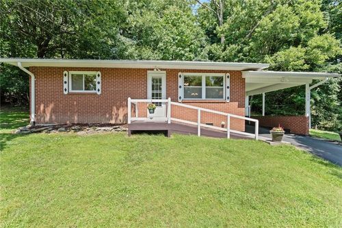 338 Sunrise Cv, Blowing Rock, NC, 28605-9954 | Card Image