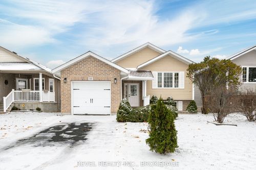 108 Islandview Dr, Amherstview, ON, K7N0A5 | Card Image