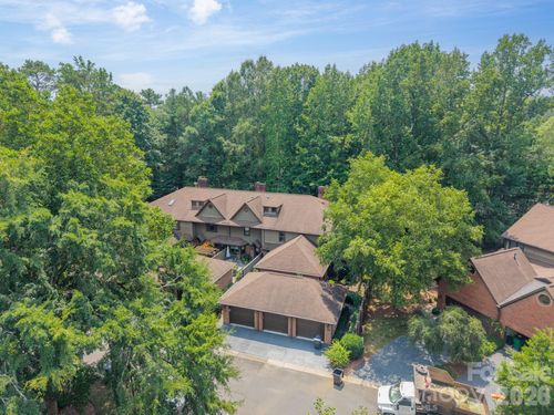7426 Newmans Ln, Charlotte, NC, 28270-6001 | Card Image
