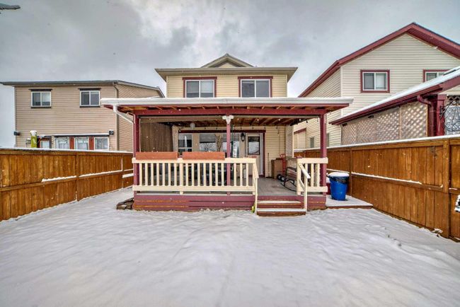 163 Eversyde Circle Sw, Home with 4 bedrooms, 2 bathrooms and 2 parking in Calgary AB | Image 37