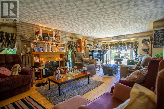 6536 Highway 340, House other with 5 bedrooms, 4 bathrooms and null parking in Weaver Settlement NS | Image 11