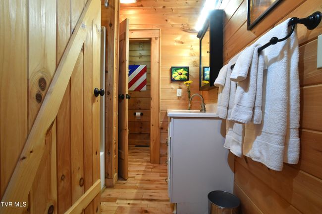 308 Walnut Mountain Farms Loop, House other with 4 bedrooms, 3 bathrooms and null parking in Roan Mountain TN | Image 20