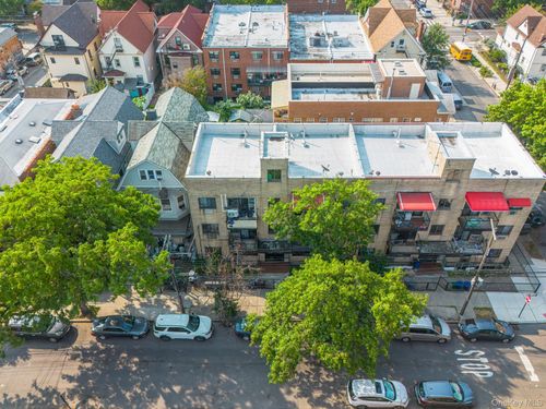 1a-9206 50th Avenue, New York, NY, 11373 | Card Image