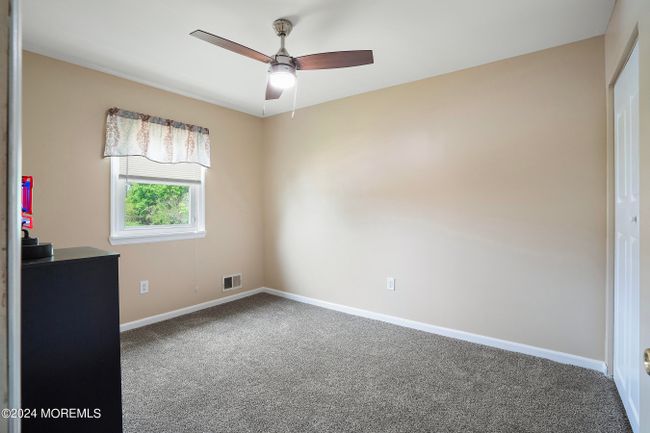 327 Sawmill Road, Condo with 3 bedrooms, 1 bathrooms and 1 parking in Brick NJ | Image 12