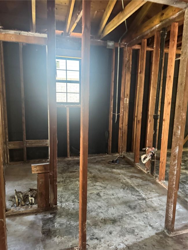 View of misc room | Image 12