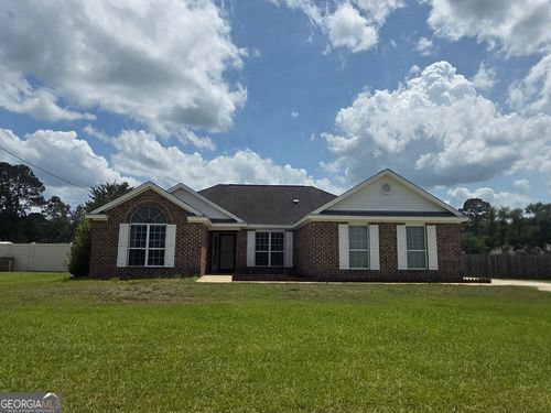 125 Joshua Cir, Ellabell, GA, 31308-7303 | Card Image