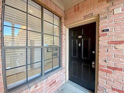apt-204-2255 Braeswood Park Dr, Houston, TX, 77030-4430 | Card Image