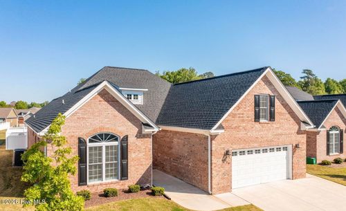 509 Becky Anne Dr, Winterville, NC, 28590-7926 | Card Image