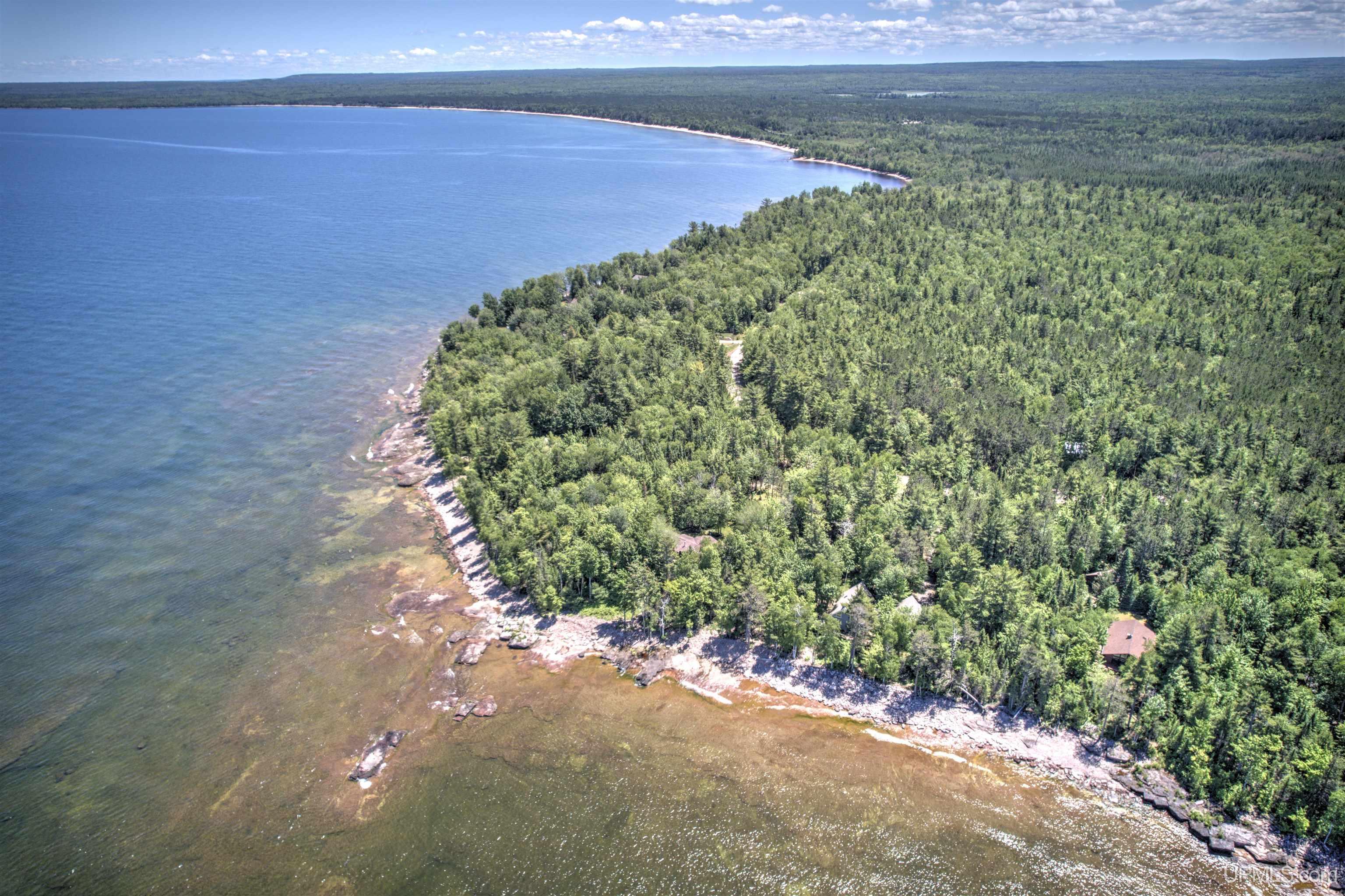 Shot Point Dr, Marquette, MI 49855