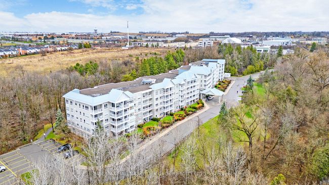 227 - 900 Bogart Mill Trail, Condo with 2 bedrooms, 2 bathrooms and 1 parking in Newmarket ON | Image 47