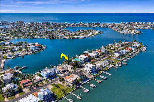835 Bay Point Dr, MADEIRA BEACH, FL, 33708-2316 | Card Image