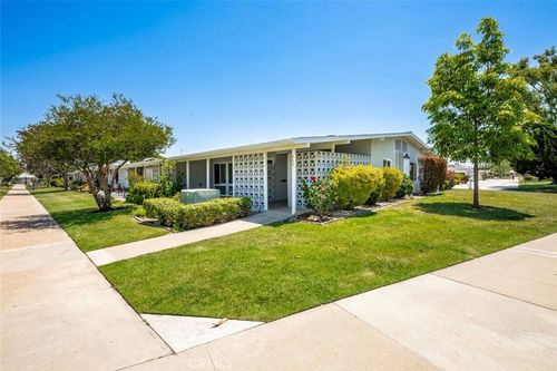 35g-13641 Alderwood Lane, Seal Beach, CA, 90740 | Card Image
