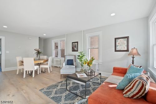 897 Port Reading Ave, Port Reading, NJ, 07064-1036 | Card Image