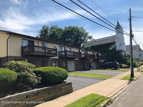 40 S Hancock St, Wilkes Barre, PA, 18702-5917 | Card Image