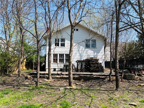 col-887 S, Fayetteville, AR, 72701 | Card Image