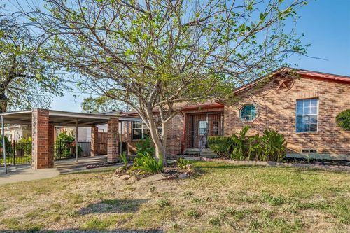 7911 Komalty Dr, Dallas, TX, 75217-6722 | Card Image