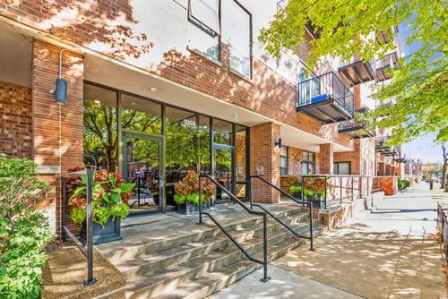 302-1000 53rd St, Chicago, IL, 60615-4378 | Card Image