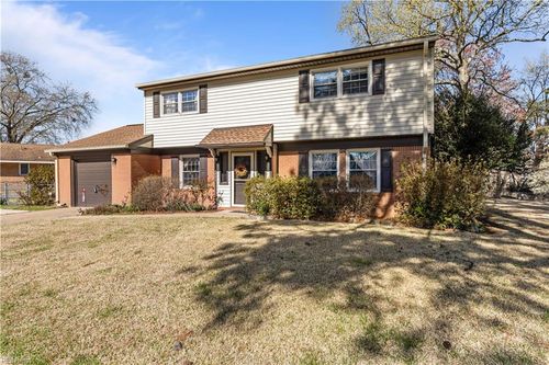 5836 Hartwick Dr, Norfolk, VA, 23518-5746 | Card Image