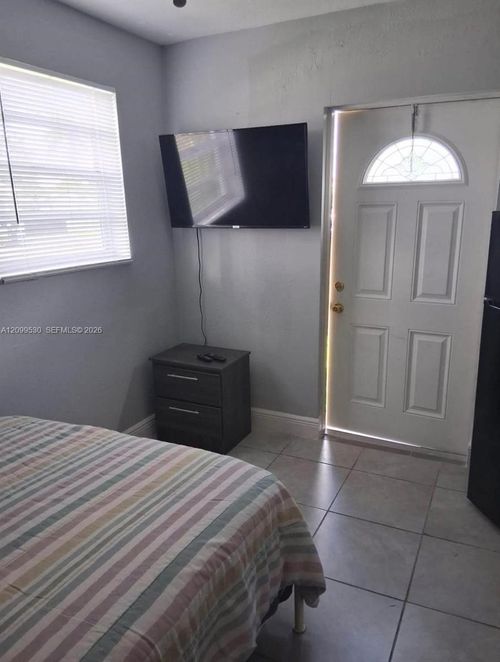 a-22345 Sw 118th Ct, Miami, FL, 33170-4630 | Card Image
