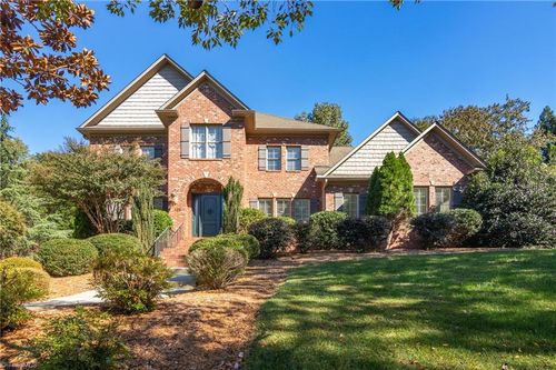 125 Holly Hill Ct, Winston Salem, NC, 27106-6504 | Card Image
