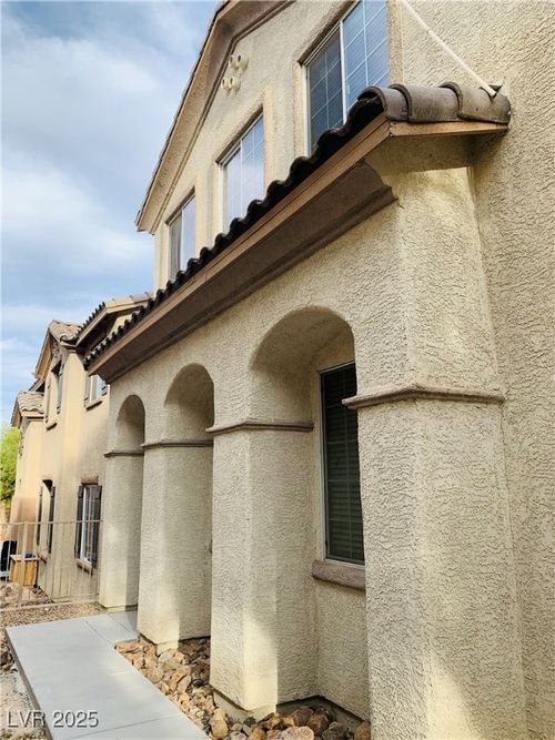 9768 Overlook Ridge Ave, Las Vegas, NV, 89148-5760 | Card Image