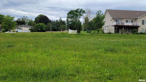 a-1808 E 6th St, Coal Valley, IL, 61240-9803 | Card Image