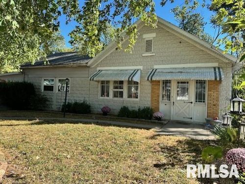 430 Centennial Ave, White Hall, IL, 62092-1118 | Card Image