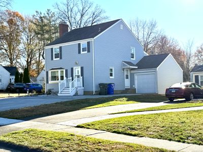 99 Robbins Drive, House other with 3 bedrooms, 2 bathrooms and 3 parking in Wethersfield CT | Image 1