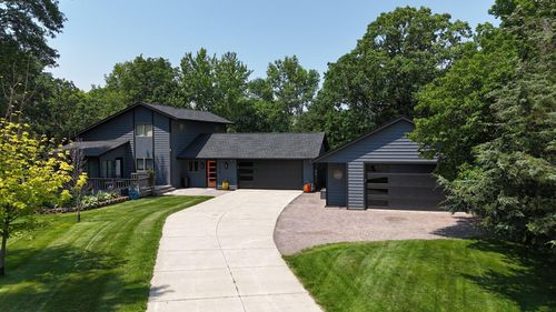 16568 Maplewood Rd, Cold Spring, MN, 56320-8806 | Card Image