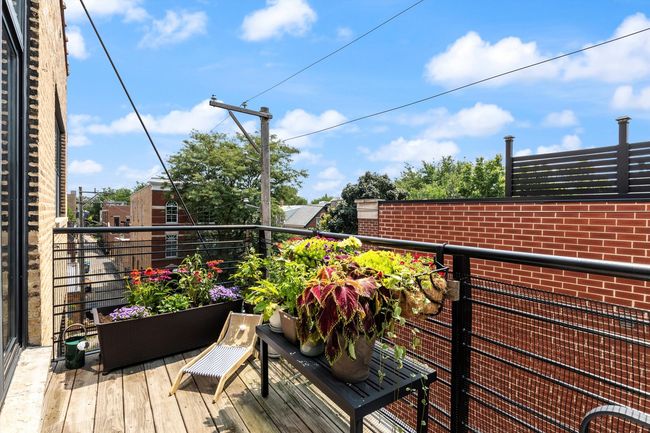 APT-306 - 1670 N Claremont Ave, Condo with 1 bedrooms, 1 bathrooms and 1 parking in CHICAGO IL | Image 8