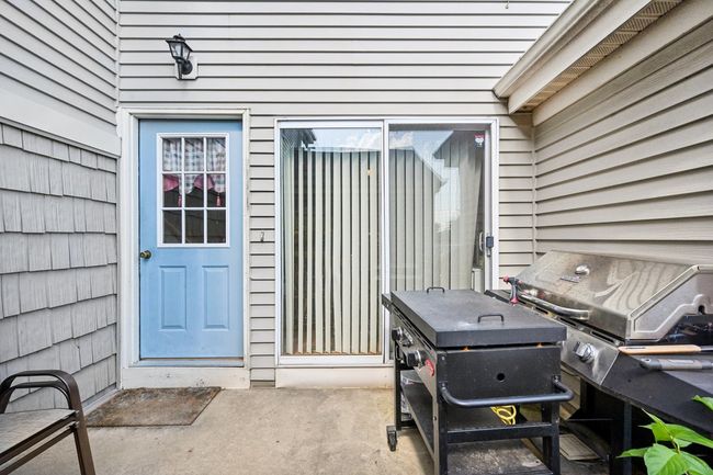 1024 Center Dr, Townhouse with 2 bedrooms, 2 bathrooms and 2 parking in MARENGO IL | Image 32