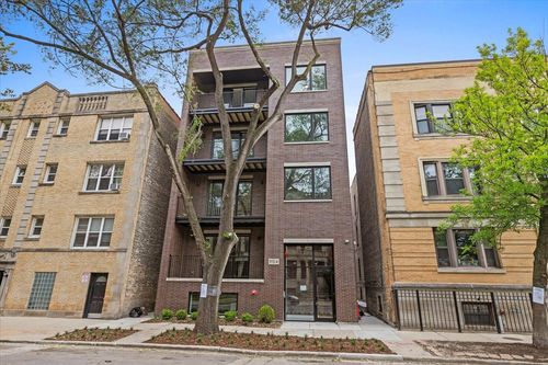 102-904 W Dakin St, Chicago, IL, 60613-5099 | Card Image