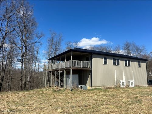 7255 Mitchell Ln, Adamsville, OH, 43802-9748 | Card Image