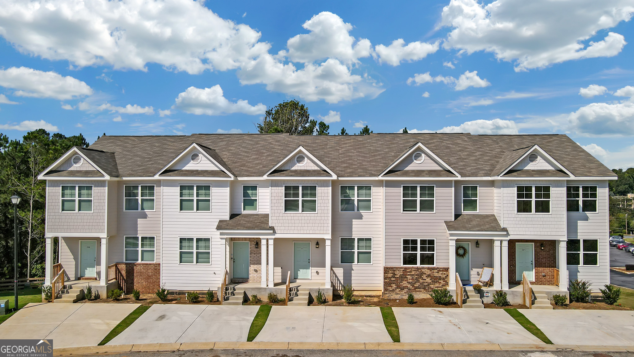 Dobbs Cir, East Point, GA 30344 #1