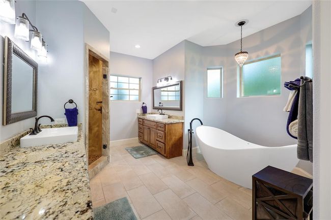 Nicely Updated Primary Suite | Image 23
