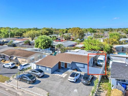 rear-7151 Taft St, Hollywood, FL, 33024-3805 | Card Image