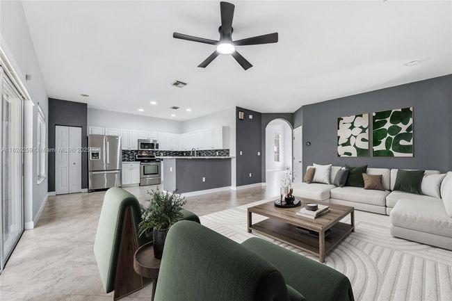 22466 Sw 94 Th Pl, House other with 5 bedrooms, 3 bathrooms and null parking in Cutler Bay FL | Image 5
