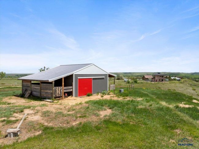 11077 Ridge Rd, House other with 1 bedrooms, 2 bathrooms and null parking in Belle Fourche SD | Image 27