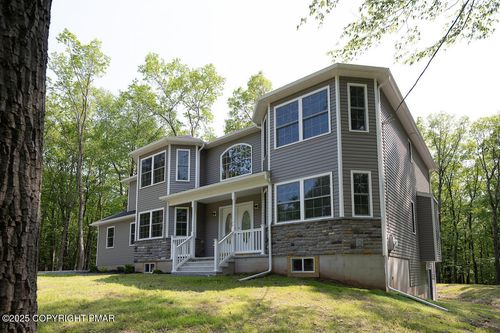 ct-9-1101 Red Fox Ct, Kresgeville, PA, 18333-7715 | Card Image