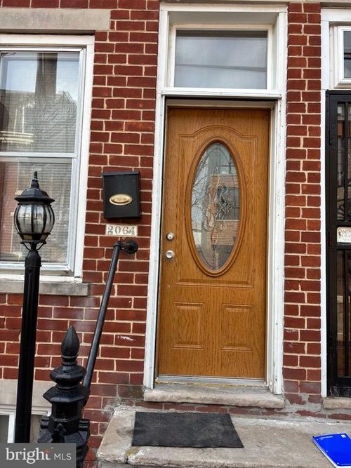 2064 East Daulphin, PHILADELPHIA, PA, 19125 | Card Image