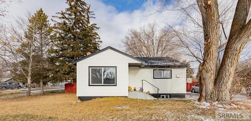 745 W Main St, Saint Anthony, ID, 83445-1348 | Card Image