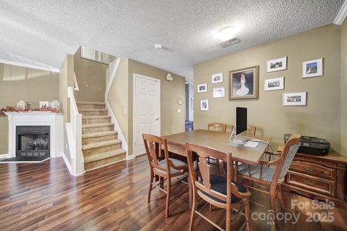 10919 Holly Ridge Blvd, Charlotte, NC, 28216-0724 | Card Image