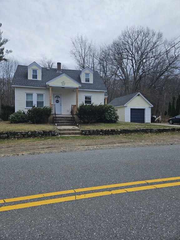 Lake St, Haverhill, MA 01832
