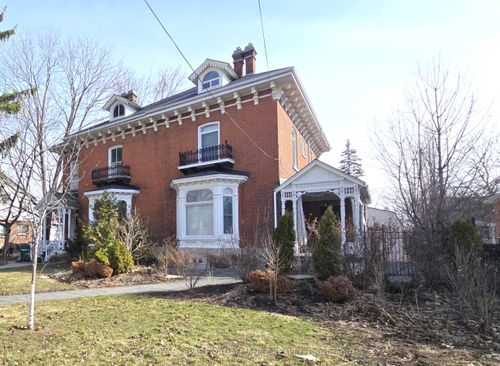 219 Charles St, Belleville, ON, K8N3M3 | Card Image